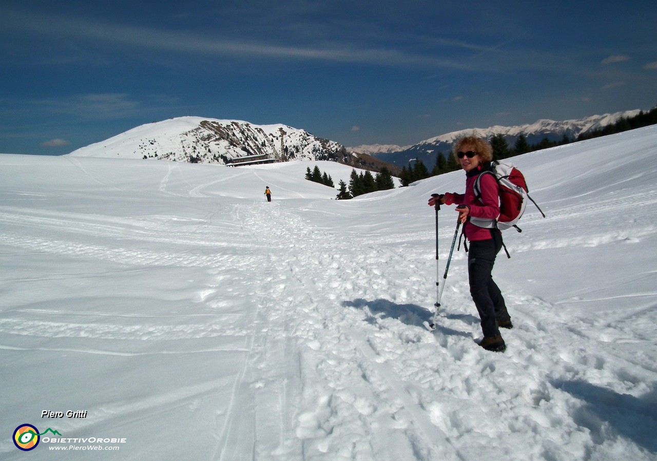 44 In vista del Rif. Pian de la Palu (1595 m).JPG